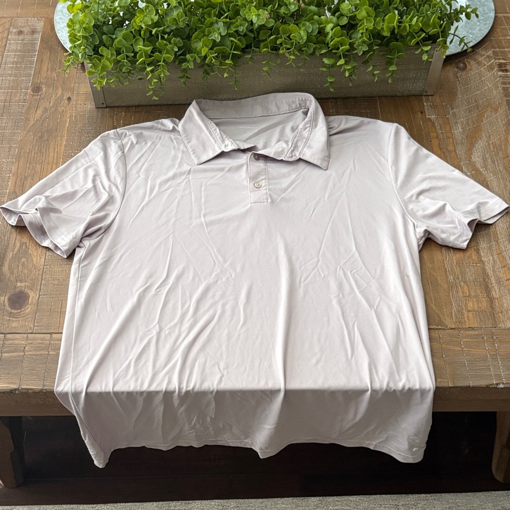 Amazon Essentials Men's Polo Shirt - Light Gray